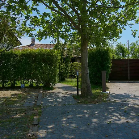 Home21 *