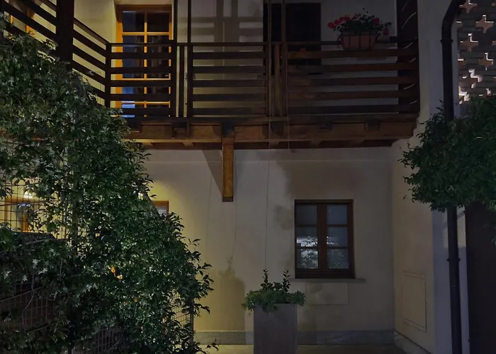 Apartment Home21