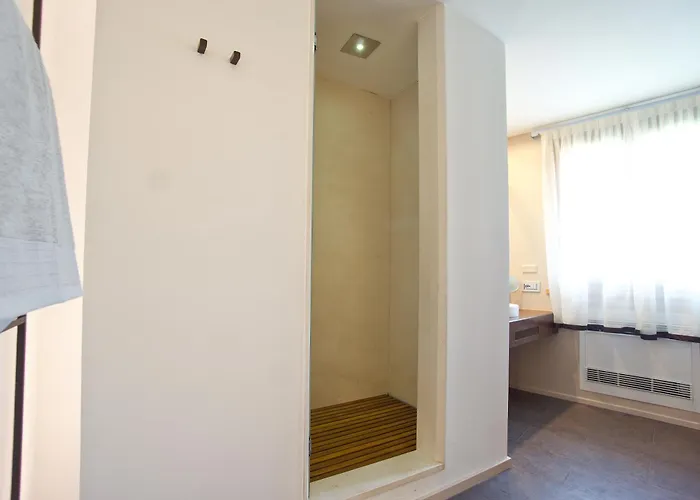 Home21 *